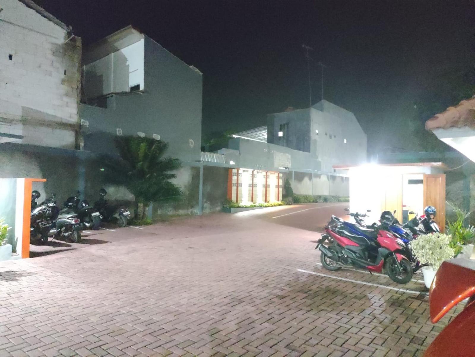 Hotel Cibening Purwakarta Luaran gambar