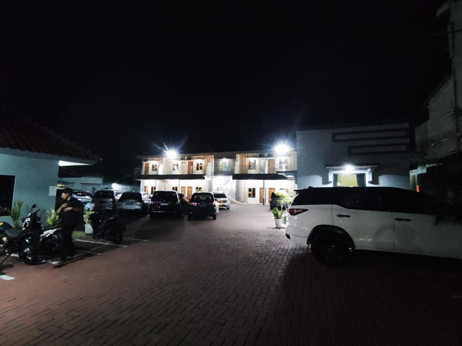 Hotel Cibening Purwakarta Luaran gambar