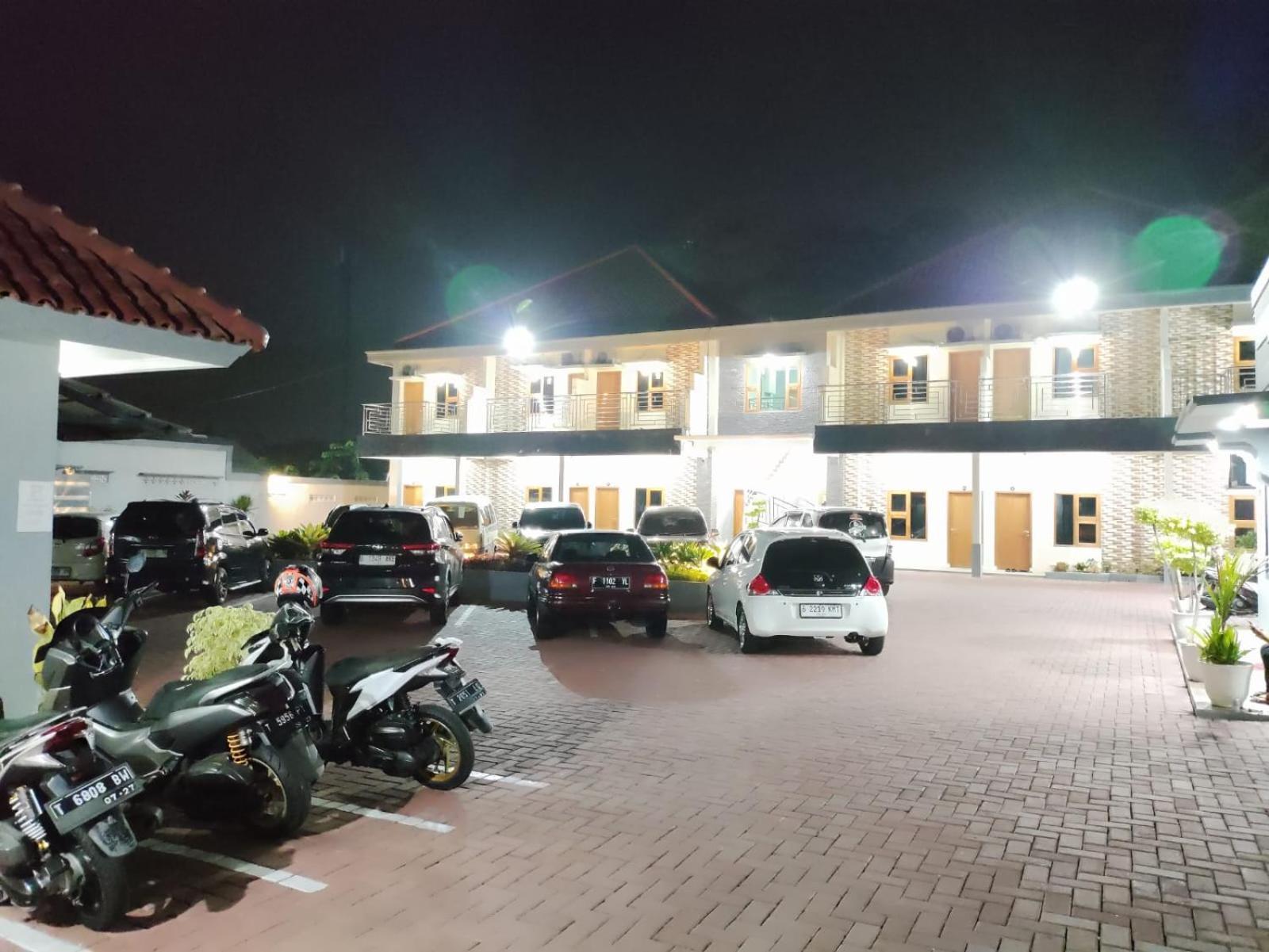 Hotel Cibening Purwakarta Luaran gambar