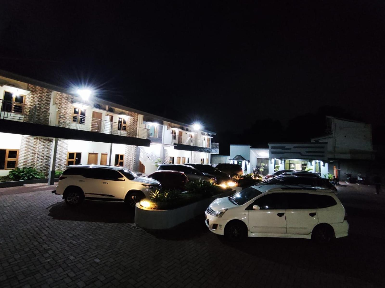 Hotel Cibening Purwakarta Luaran gambar