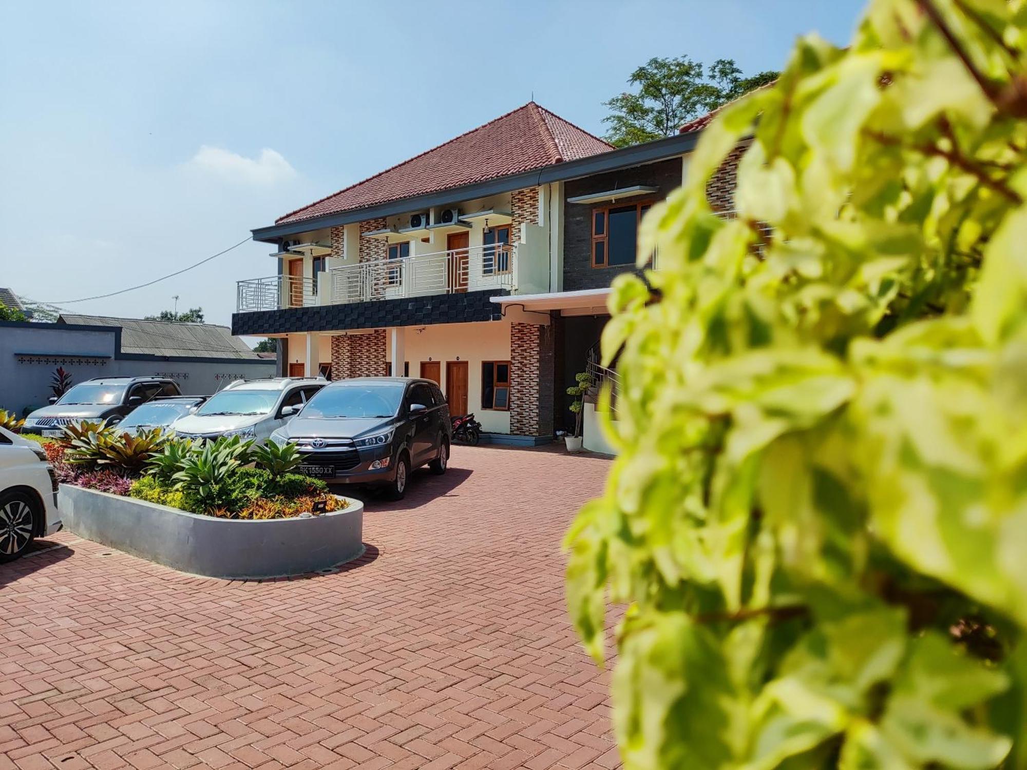 Hotel Cibening Purwakarta Luaran gambar