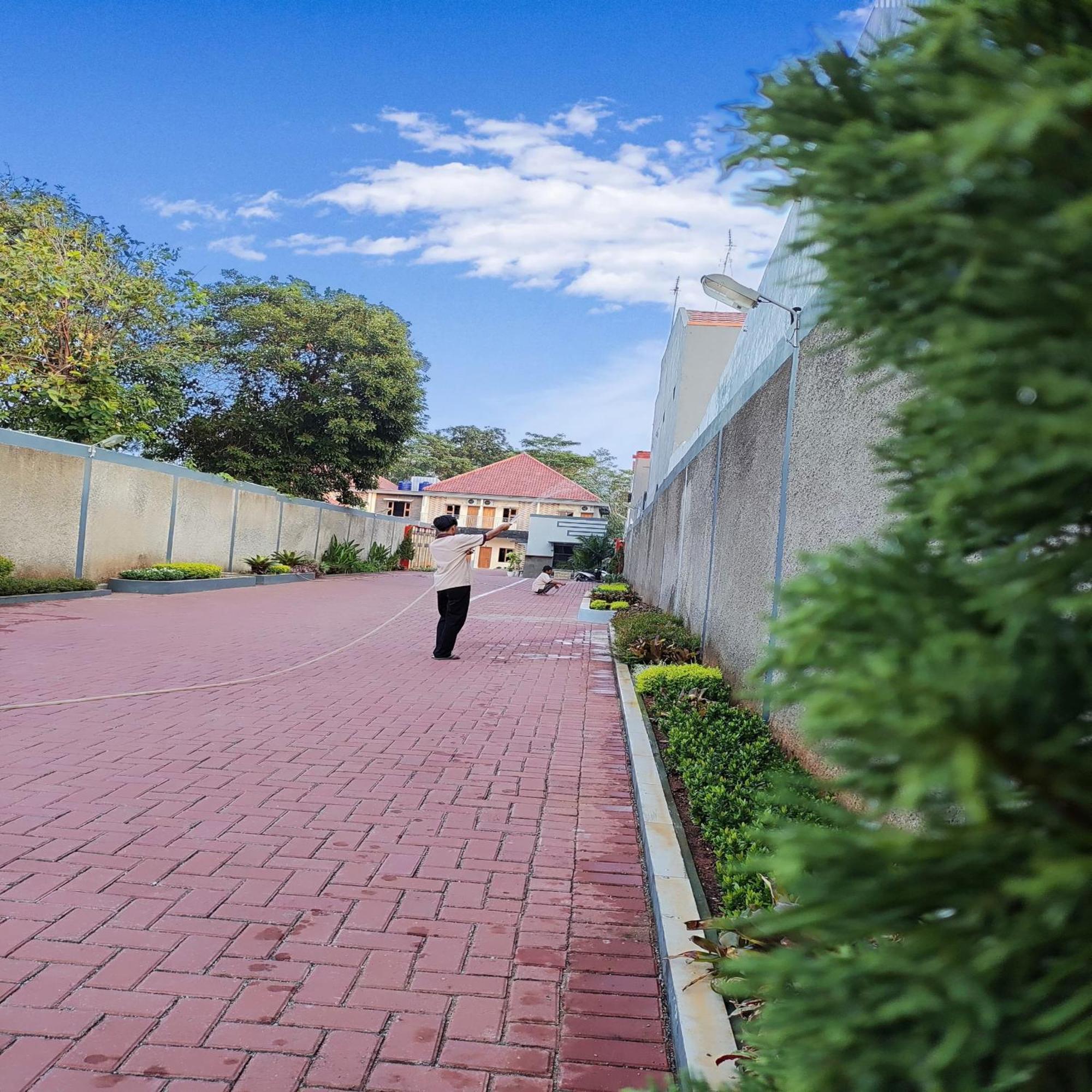 Hotel Cibening Purwakarta Luaran gambar