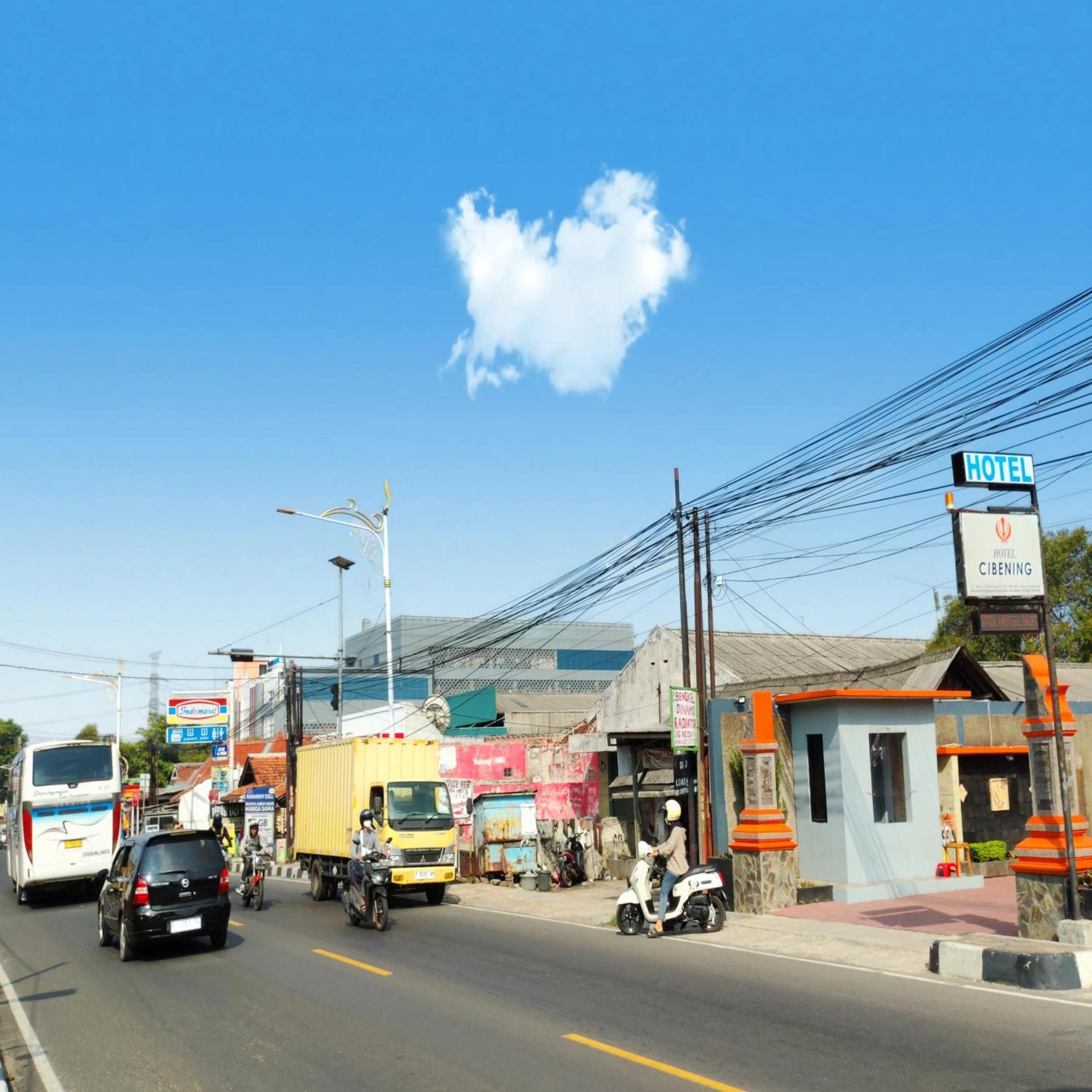 Hotel Cibening Purwakarta Luaran gambar